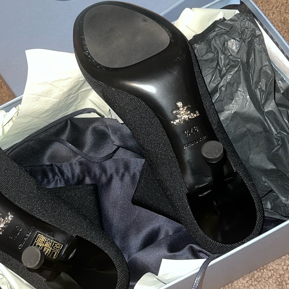 Prada angle boot for sale! Like new - Picture 5 of 7